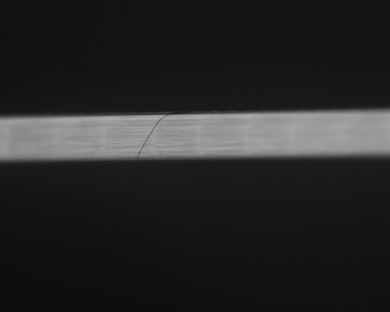 Kanten- und Notchinspektion (Riss)