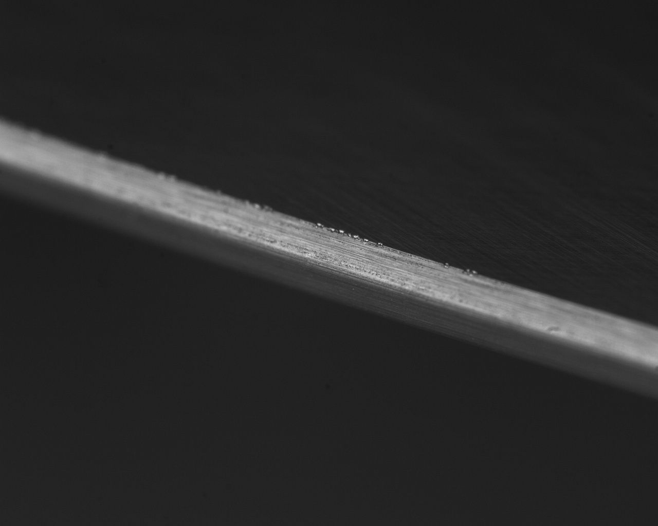 Kanten- und Notchinspektion (Ausbrüche)